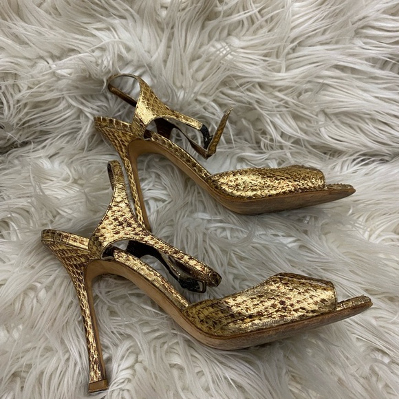 RARE Gold Alligator Strappy Manolo Blahnick - Picture 4 of 5